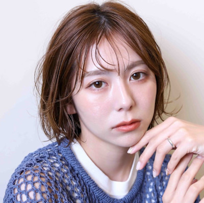 シースルーボブ