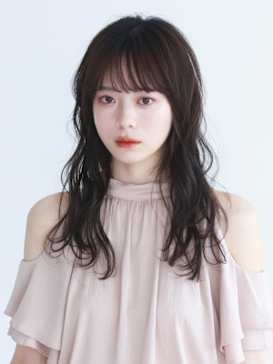 サラ艶ロングレイヤー×外国人風艶感カラー