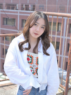 大人ガーリーチョコレート×ふんわりパーマ