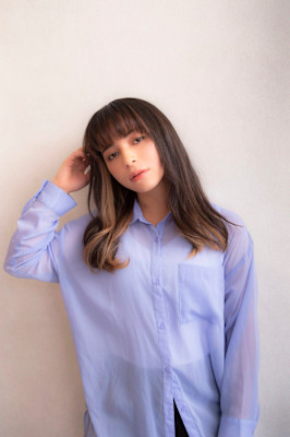 春のイメチェンにぴったりのインナーカラー×ゆるふわヘア