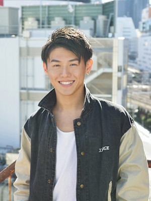 360度キマる、サイドパートアップバング