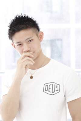 ツーブロックウェット刈り上げショート