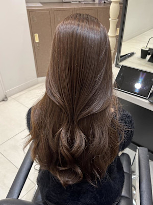 Mako / マロンベージュ ブリーチなし 透明感カラー