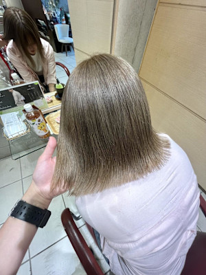 フルブリーチ１回 ミルクティーベージュ