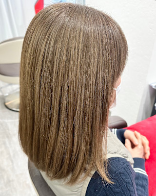 王道　おろしても結んでもOK　ミディアムヘア