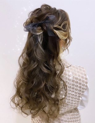 ルーズハーフアップ