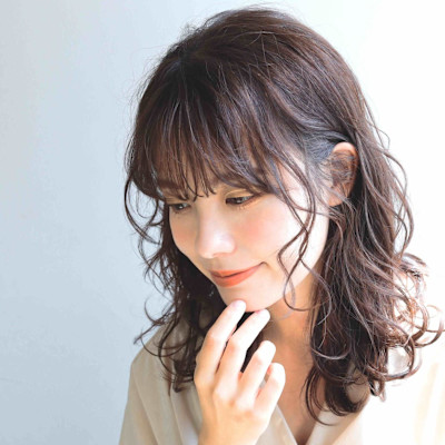 カーリーブルージュ