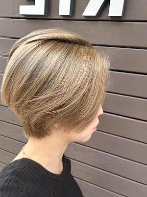 ボブ＆ショート専門店 RIE×スタイル