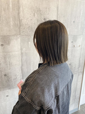 オリーブカラー×ボブ《ARCH CHIAKI》