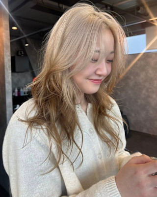 ルーツカラー　デザインカラー　ハイトーン　表参道/原宿