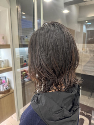 外ハネニュアンスパーマ