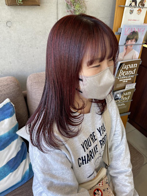 顔まわりレイヤーで軽やかに