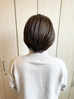 くびれショート/イルミナカラー/グレージュ