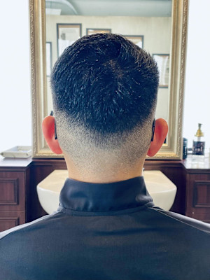 【20代 男性】ロンドン刈り上げショート（大宮/バーバー）