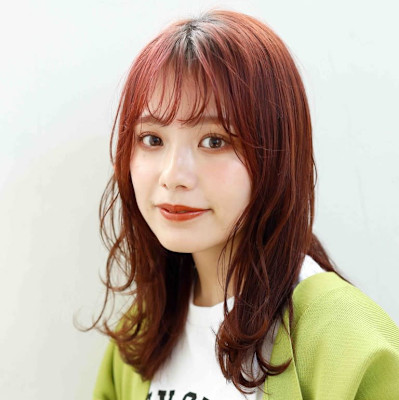 外ハネレイヤーセミロング