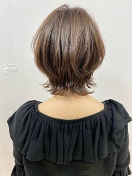 小顔ショートネオウルフハイライトボブウルフ　ウルフカット