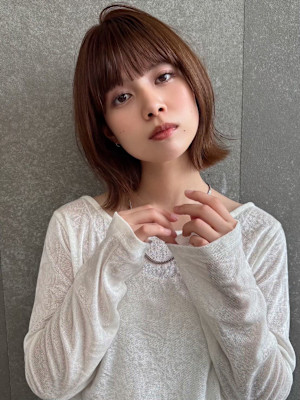 イメチェン外ハネボブワイドバングホワイトブロンド韓国