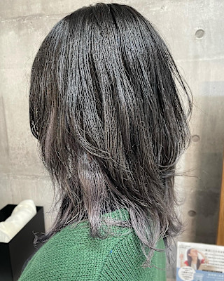 シルバーグレー