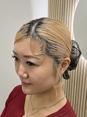 ウェーブスタイルヘアアレンジ