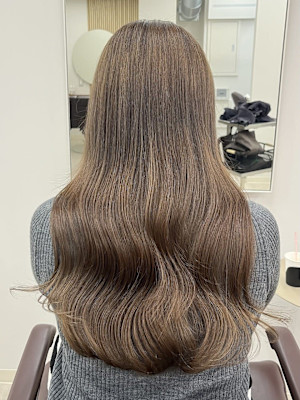 ナチュラルブラウン