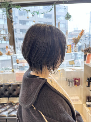 外ハネショートボブ