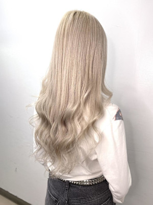 ミルクティーベージュ