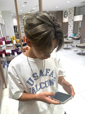 Loe 元町店 × スタイル