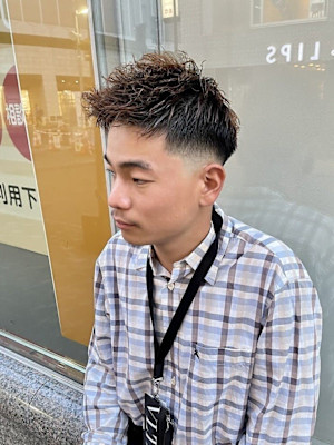 ツイストスパイラル スキンフェード ツーブロック