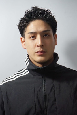 ソフトツイストアップバング