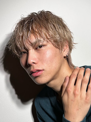 骨格診断ナチュラル　マッシュウルフ　似合わせカラー