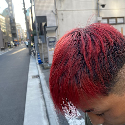 メンズレッドカラー