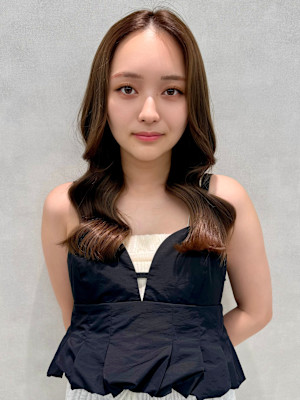 Loe 元町店 × スタイル