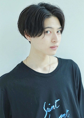 ナチュラルセンターパートブルーブラック