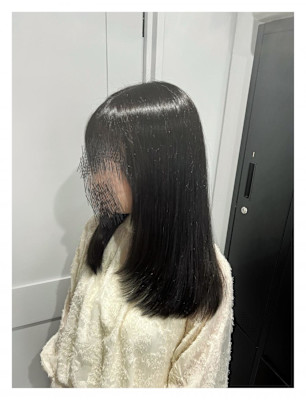 ダークグレージュ