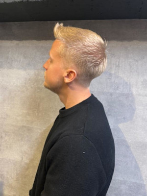 バッチリ決まる　大人のフェザーアップ