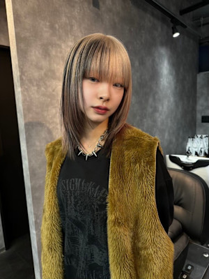 セクションカラー　デザインカラー　ハイトーン　表参道/原宿