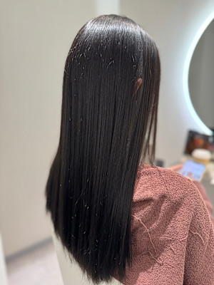 艶感メテオカラー×暗髪シルバーカラー『銀座/個室』