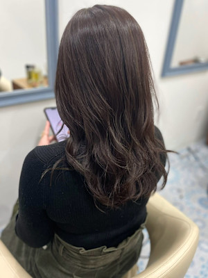 チョコレートブラウン 水素トリートメント 巻き髪アレンジ
