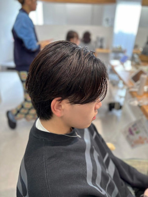 大人気！メンズセンターパート集