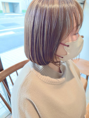 ハイライトベージュ