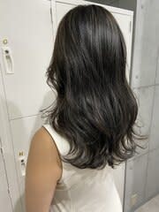 透明感グレージュカラー