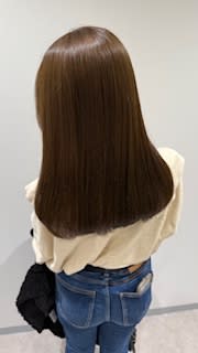 オリーブカラー