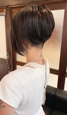 【WORKS】アシンメトリ－×前下がりツーブロックボブ