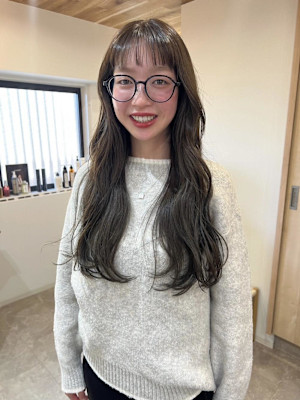 オリーブベージュふわっとスタイリング