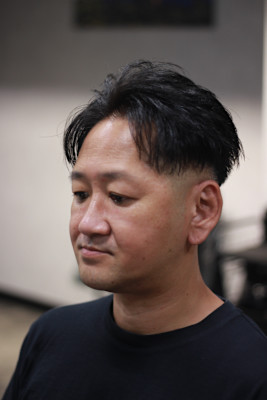 センターパートバックスタイル