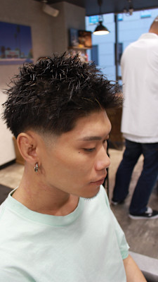 王道スパイキーショート