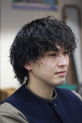 ショートウルフスパイラルカールスタイル