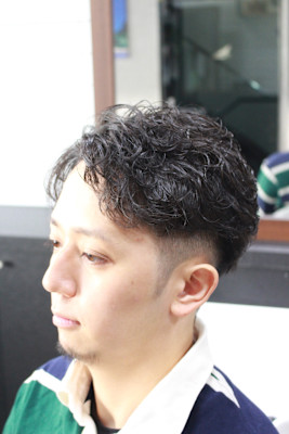 ショートカールパーマスタイル