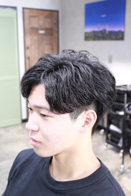 緩めカールパーマ