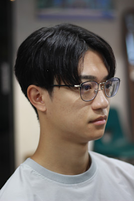 メンズセンターパート